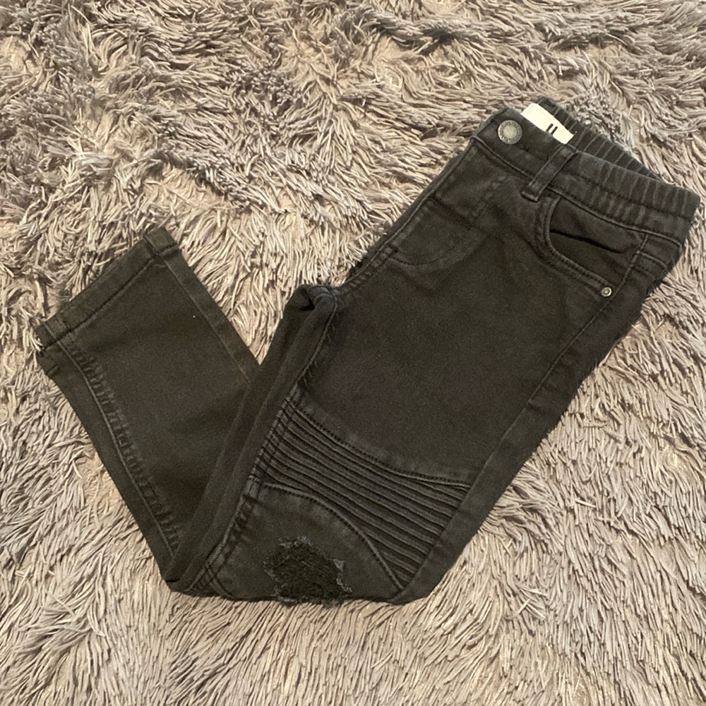 Distressed Jeans
